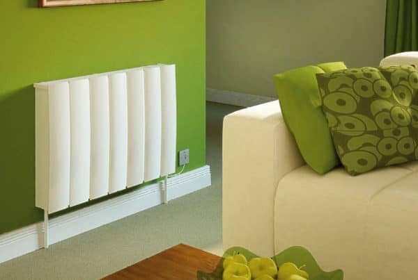 Riscaldamento_acqua_pompa_di_calore_smartrad_dimplex-divano-600x403